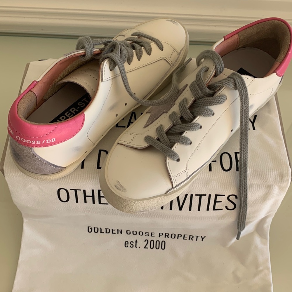 NEW Golden Goose Super-Star leather sneakers white with gray star/pink heel tab